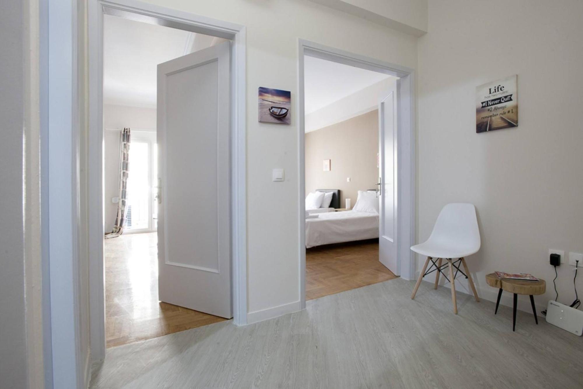 Pop Art Apartment At Koukaki Athens Exterior photo